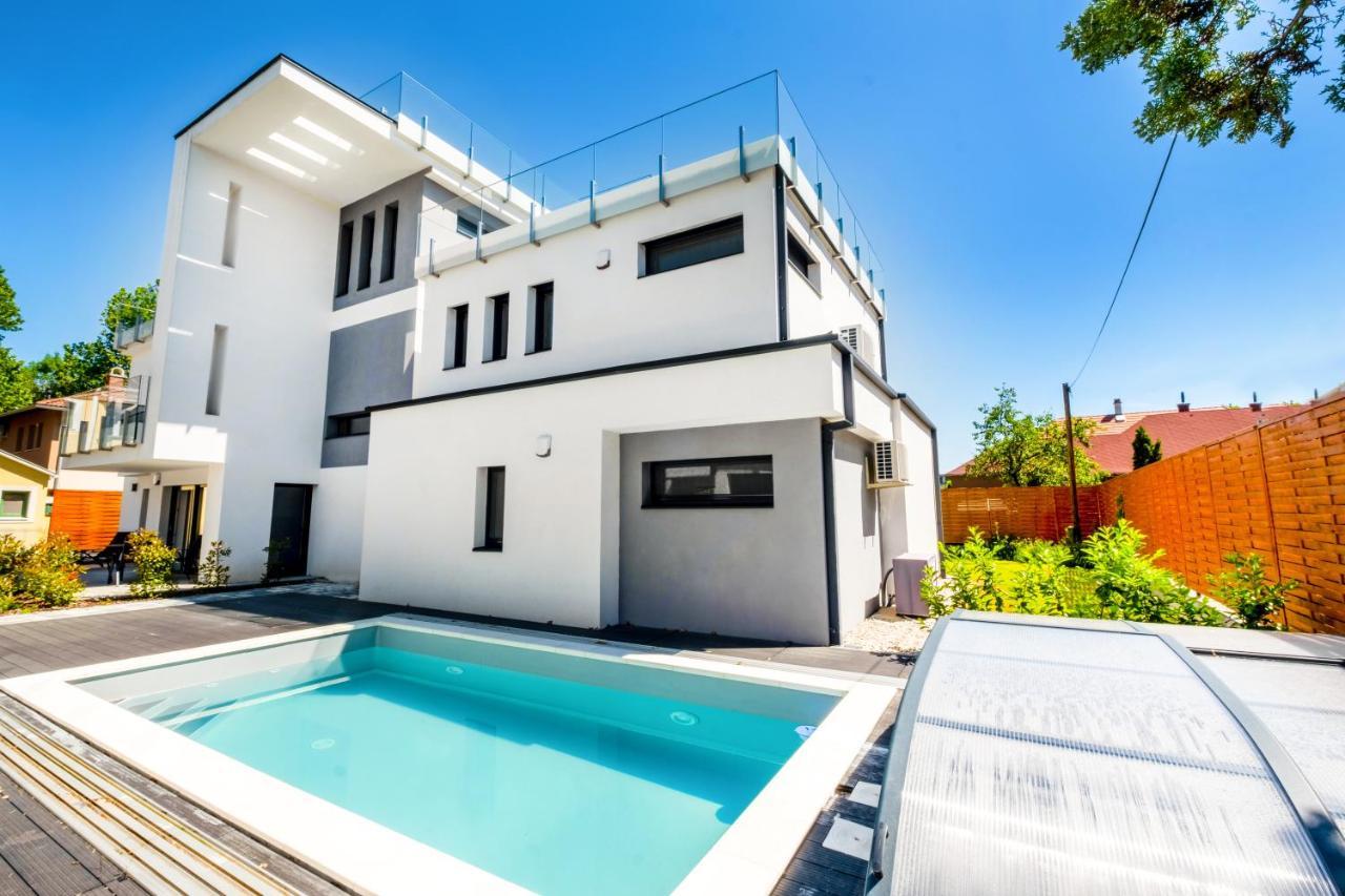 Mf Villa Nuvola Siofok Ngoại thất bức ảnh