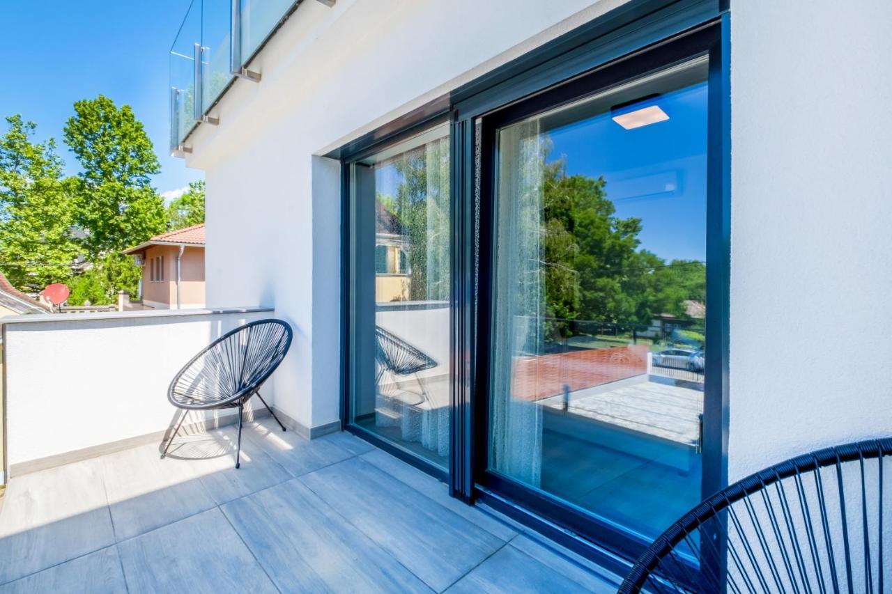 Mf Villa Nuvola Siofok Ngoại thất bức ảnh