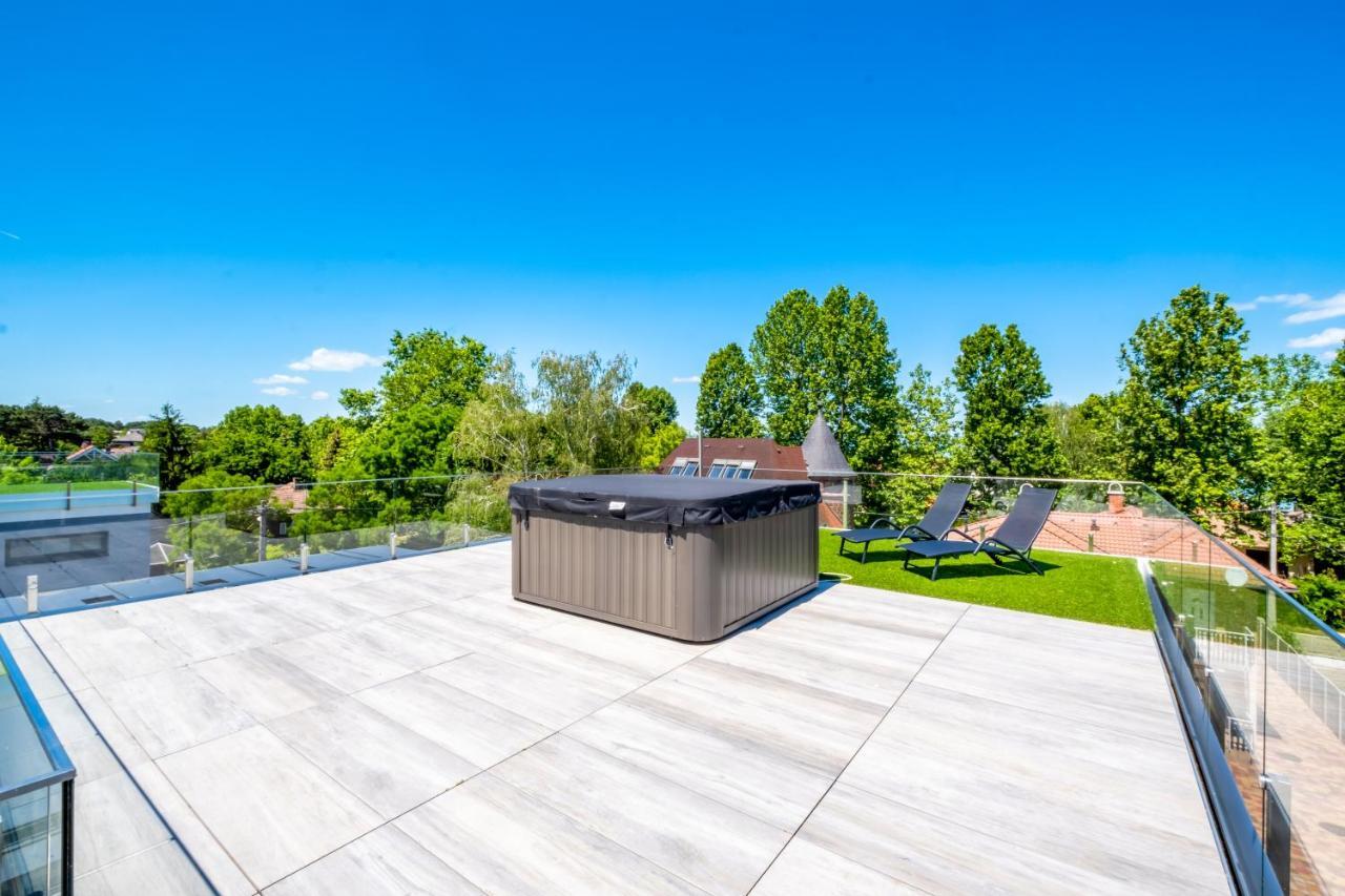 Mf Villa Nuvola Siofok Ngoại thất bức ảnh