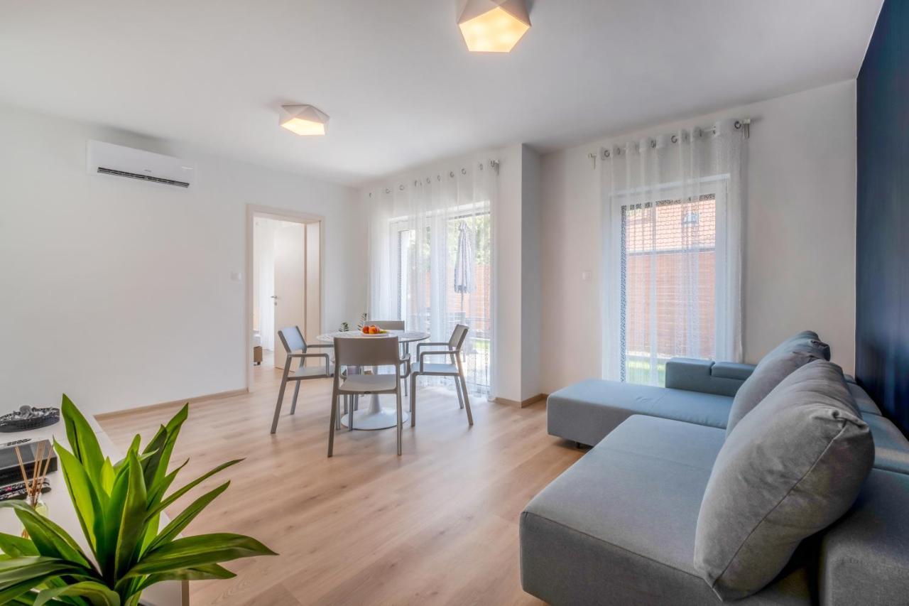 Mf Villa Nuvola Siofok Ngoại thất bức ảnh